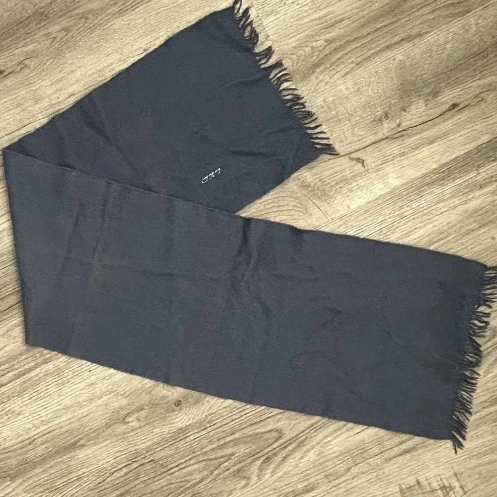 Rogers Peet Company 70% Cashmere 30% Wool